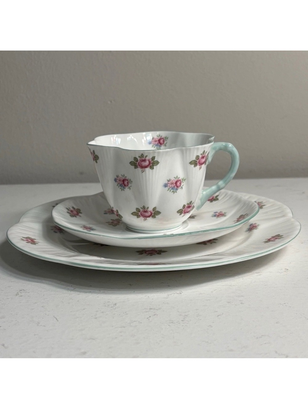 Shelley Rosebud Pink Rose Teacup Trio Danity Shape Made in England